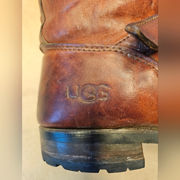 RARE Vintage UGG Men engineer boots brown leather. size 12 main image 4